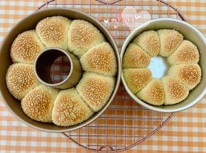 出炉放晾网上。