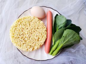 准备好所有食材。