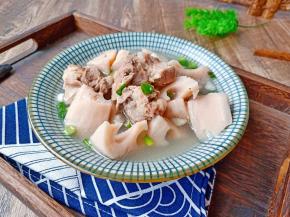 汤汁拌饭是一绝。