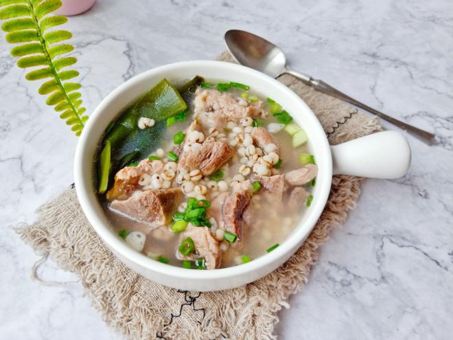 排骨海带薏米祛湿汤