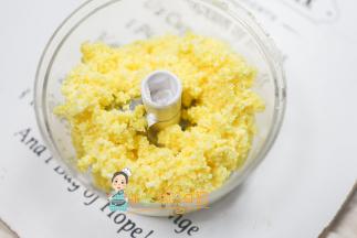 拉几下就很细了7个月孩子吃也没问题