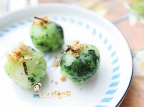 土豆里面可以混合胡萝卜、菠菜、西蓝花、鸡蛋碎等等都可以