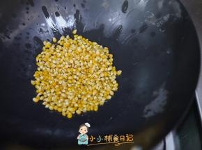 这个是专门的爆米花玉米粒，放入100g