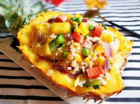 美食出锅，菠萝季不能错过的美味。