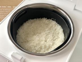 150克大米加适量清水，煮好米饭后，盖好湿布或保鲜膜，晾至温热。