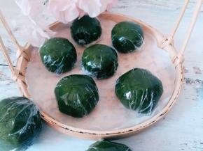 稍凉后，包上保鲜膜。