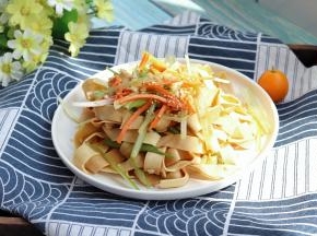 葱油豆腐皮成品图