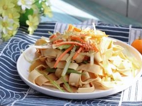 葱油豆腐皮成品图