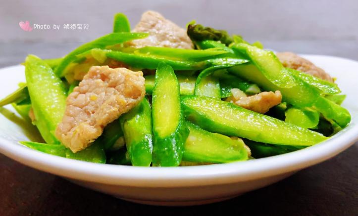 芦笋炒肉片