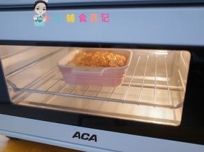 烤箱预热180度烤10-15分钟