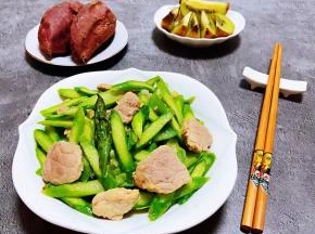 每天每一餐都应该多吃一些绿色时蔬对身体有益