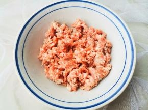 瘦肉剁末，