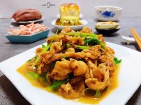 早餐是一天最重要的一餐所以一定要营养丰富健康全家
