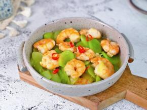 荤素搭配，营养均衡。