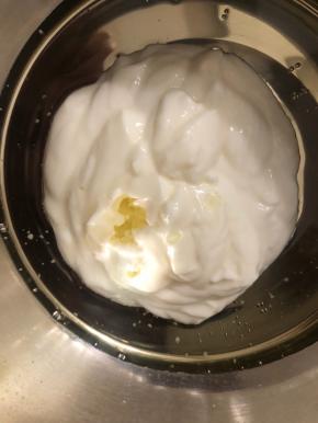 加入40g色拉油。