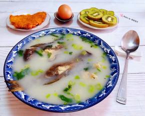 搭配炸鸡排、鸡蛋、猕猴桃一起吃味道好极了