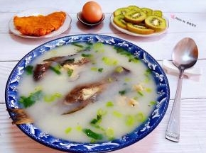 搭配炸鸡排、鸡蛋、猕猴桃一起吃味道好极了