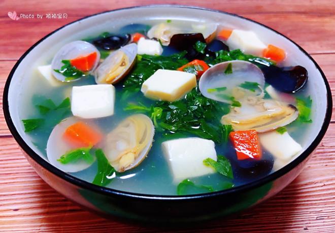 花蛤豆腐时蔬汤