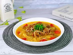 盛出装盘，撒上葱花。