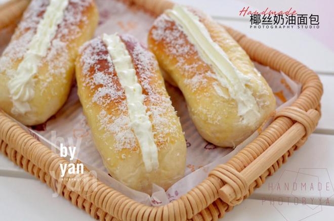 童年回忆--椰丝奶油面包