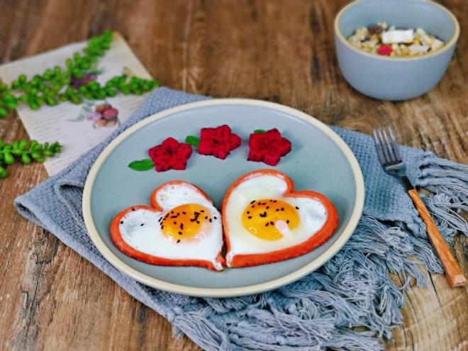 爱心煎蛋