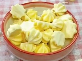 南瓜溶豆就完成了