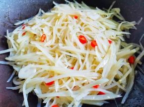翻炒均匀。