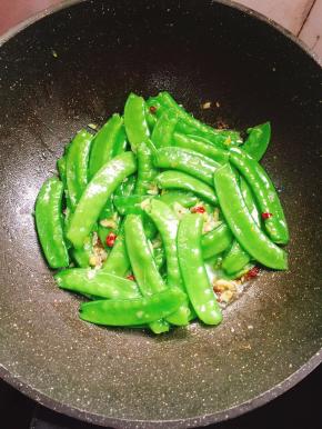 翻炒均匀即可出锅！