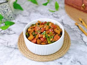 荤素搭配，营养均衡。