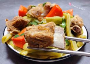 排骨入口香浓唇齿留香回味无穷