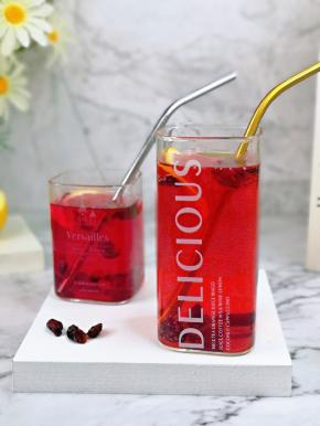 放入吸管可以饮用。