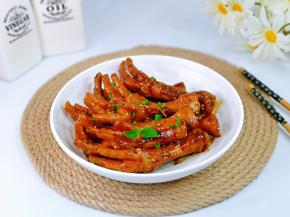 盛出装盘，撒上葱花。