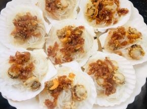 水开后放入蒸锅中大火蒸8分钟即可！