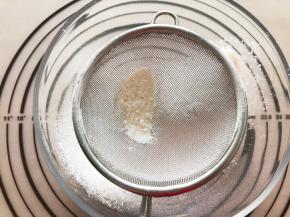 低筋面粉提前过筛