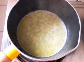 加热至冒泡沸腾