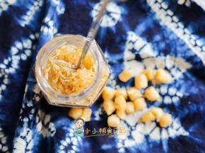 装罐的瓶子要无水放入瓶子密封如果要长期保存可以冷冻保存一个月没问题