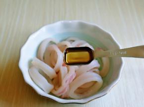 加入两勺料酒去腥。