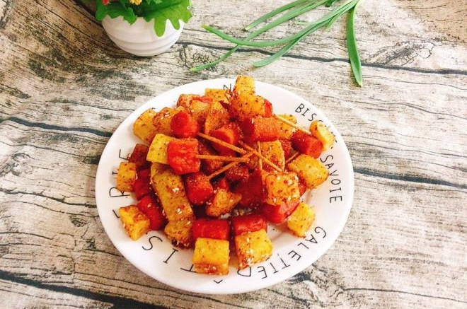 牙签土豆火腿肠