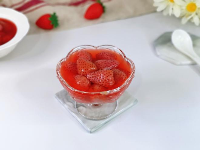 草莓罐头