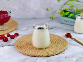 每天一杯酸奶。