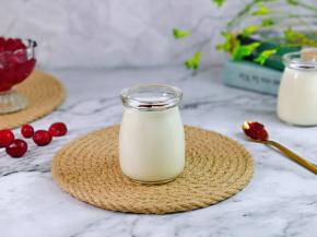 自制零添加酸奶。