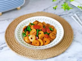 盛出装盘，即可食用。