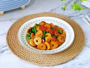 早餐一碗白粥，营养又美味。