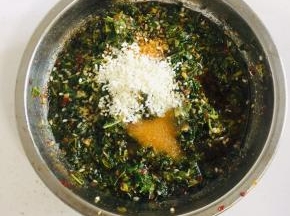 加盐，鸡精调味！