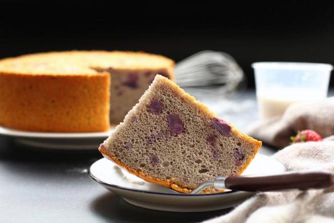 粒粒分明紫薯戚风