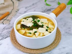 味道香浓，豆腐嫩滑，好吃极了。