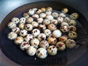 煮熟，泡冷水然后沥干