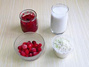 准备食材，蔓越莓果酱我提前熬好的。