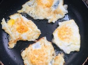 煎至两面金黄即可！