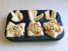 最后撒上罗勒叶，不喜欢不放也可以。